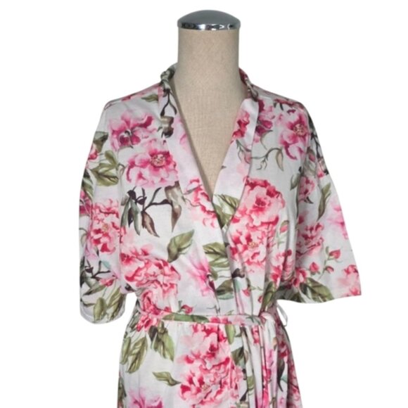 Show Me Your Mumu Floral Robe Pink and White One Size - Picture 3 of 6